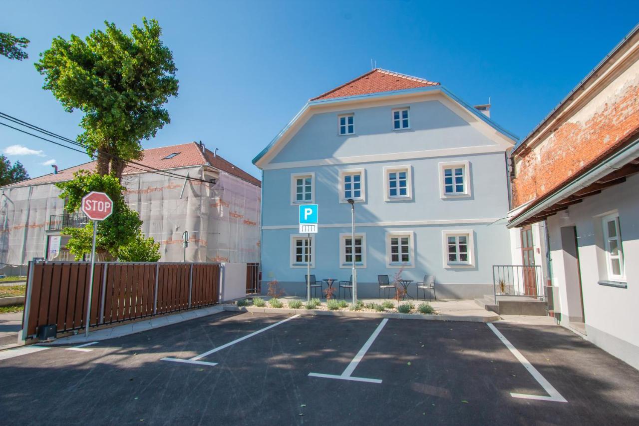 Apartmani Kac Karlovac Eksteriør bilde