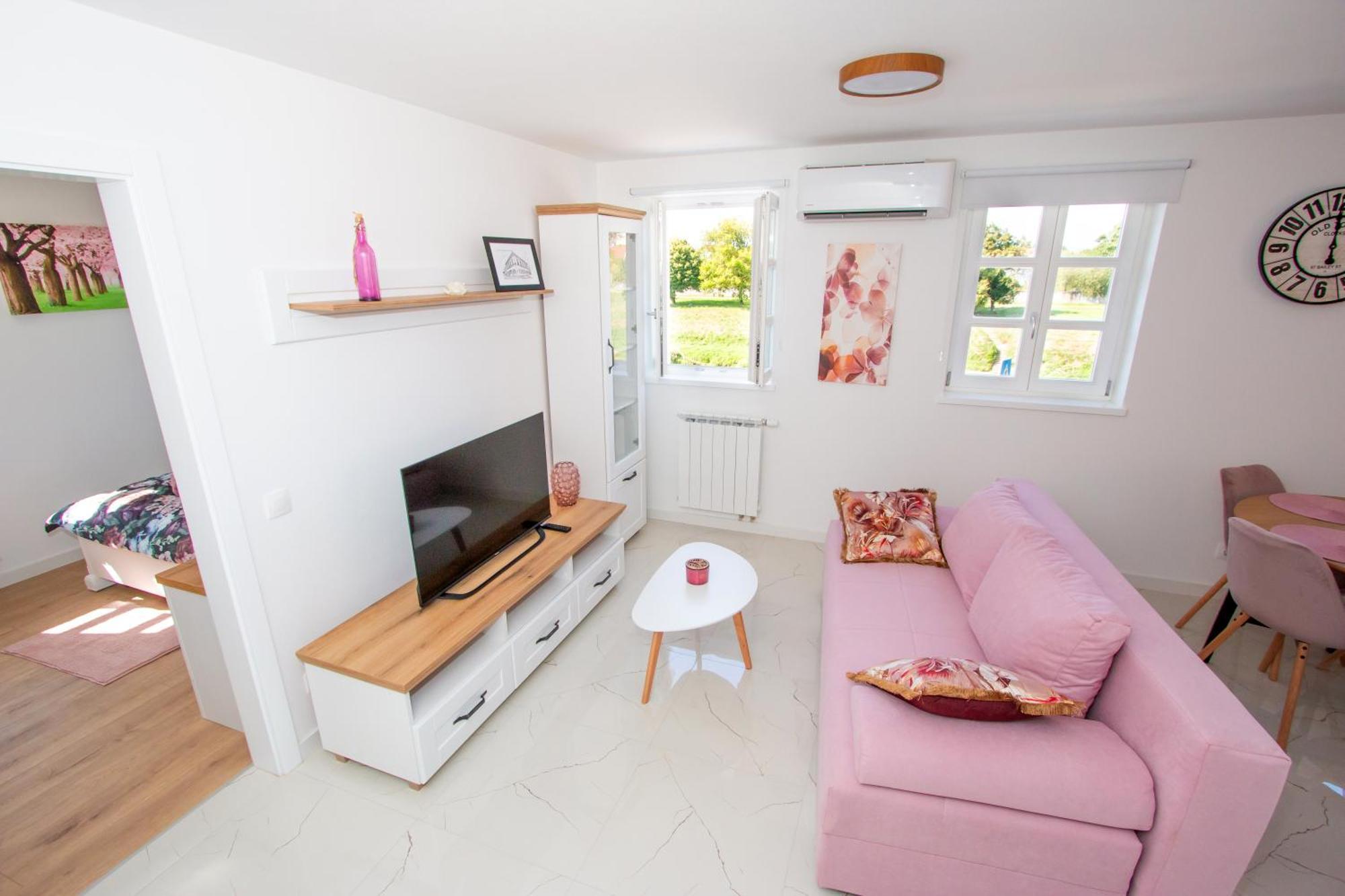 Apartmani Kac Karlovac Eksteriør bilde